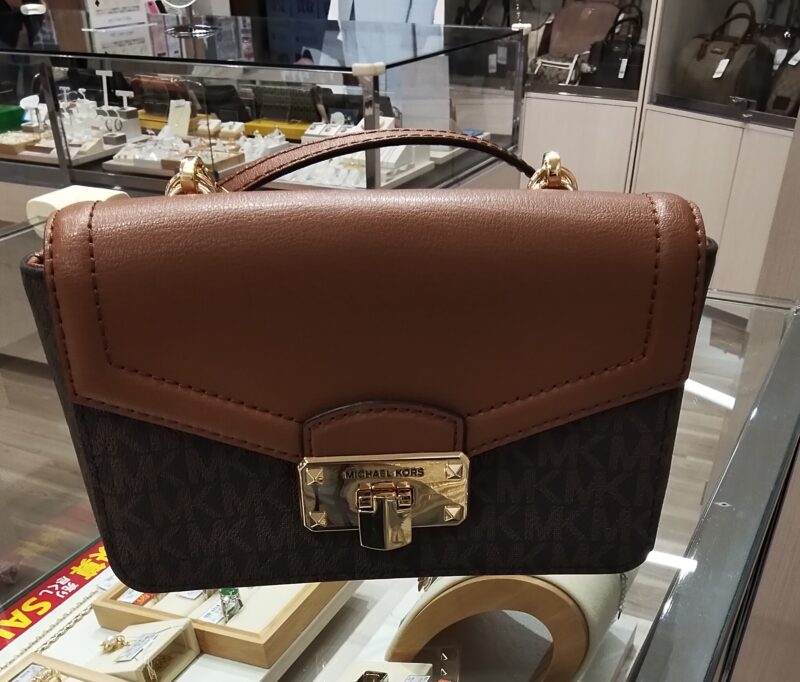 MICHAELKORS マイケルコース バッグ をお買取しました。
