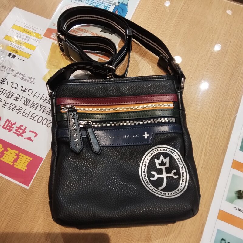カステルバジャック メンズ ショルダーバッグ をお買取しました!