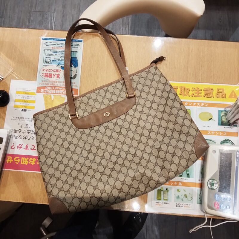 GUCCI グッチ　オールド　トートバッグ　をお買取しました!