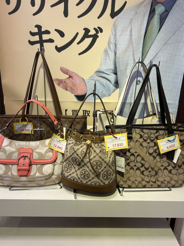 新商品入荷しました👜