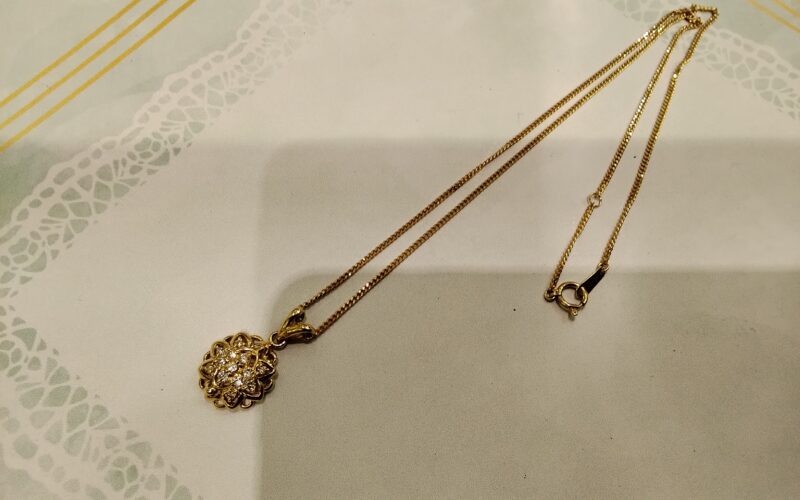 K18 ダイアモンド ペンダントネックレスをお買取いたしました。