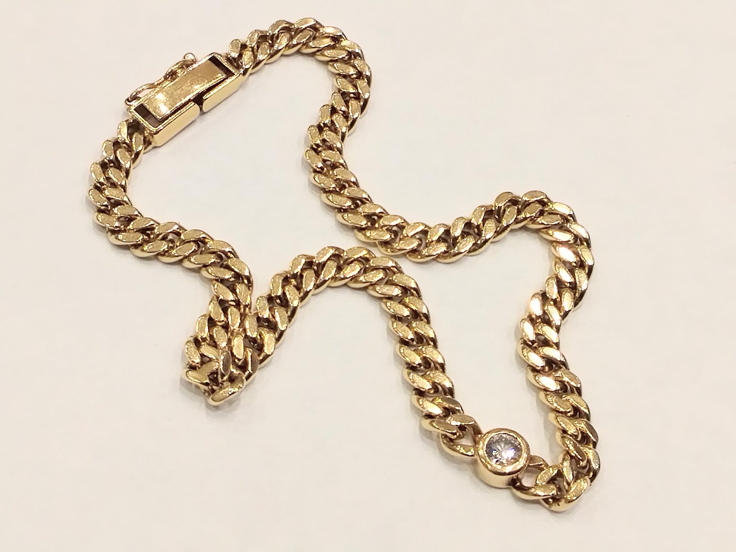 18金 ゴールド カメオ カメオ 18金 イエローゴールド ブローチ | ブランド品・金