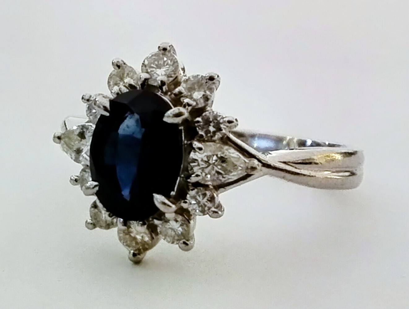 う*ん様 ブラックサファイア？Pt900リング 2.04 Pt900 ダイヤ入り サファイア リング pt900 サファイア ダイヤモンド